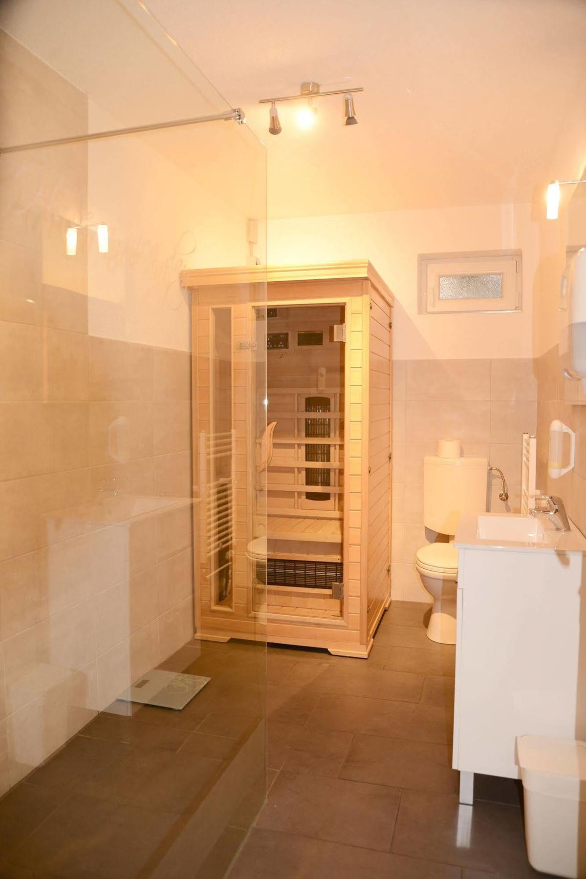 Hotel Herrenhof Lubeck Ngoại thất bức ảnh